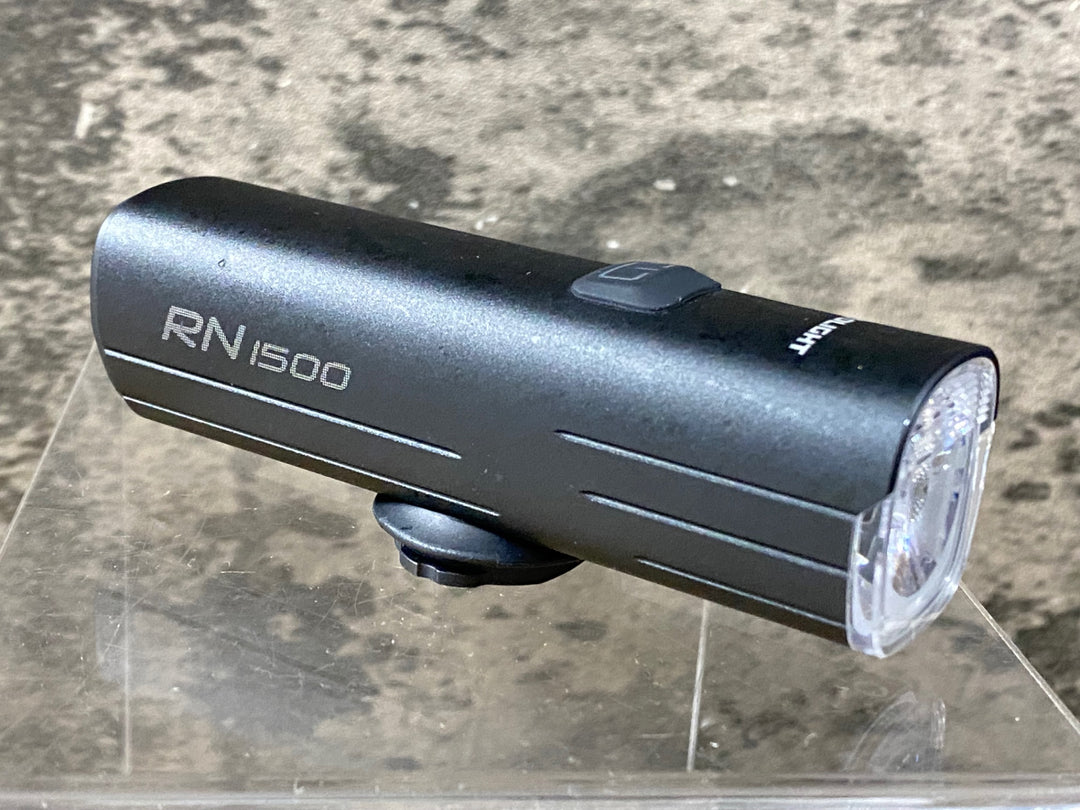JO733 オーライト OLIGHT RN1500 フロントライト 点灯確認済