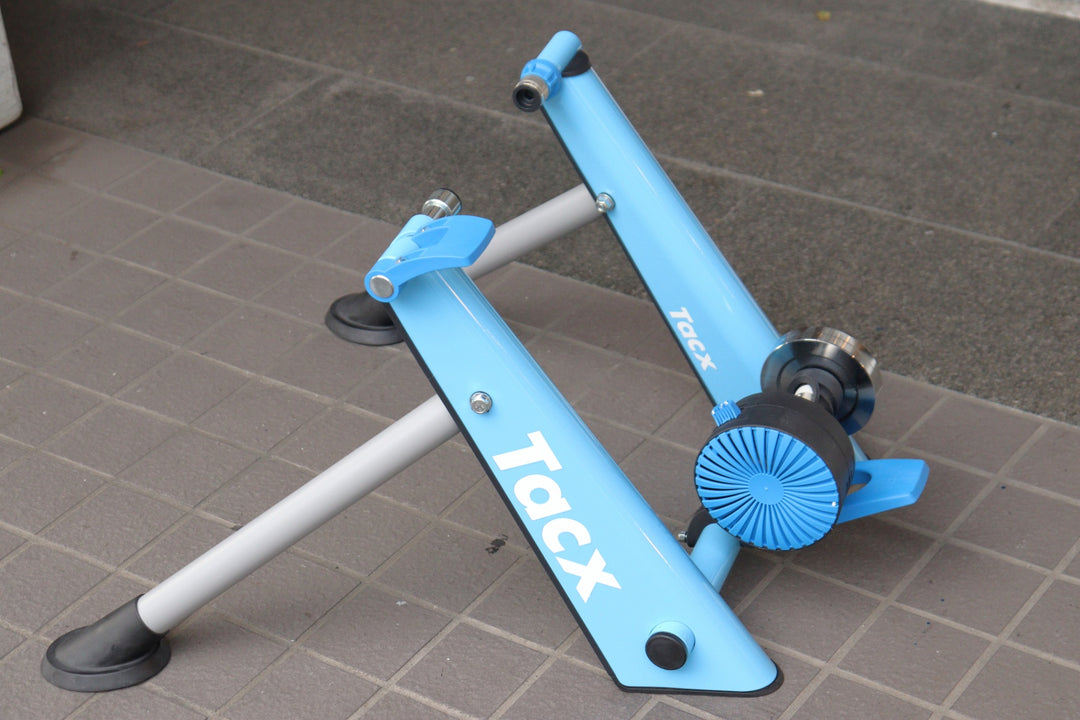 タックス TACX ブルーツウィスト BLUE TWIST 固定ローラー ローラー台 【横浜店】