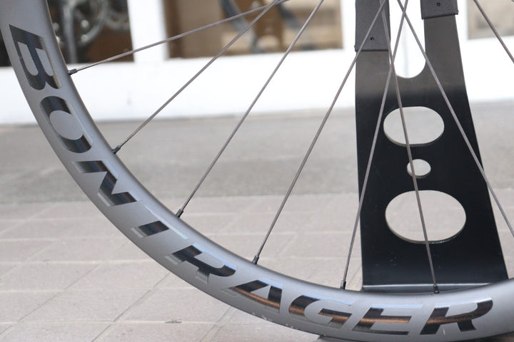 ボントレガー BONTRAGER アイオロス プロ ディスク AEOLUS PRO 37 TLR DISC カーボン チューブレスレディ ホイールセット シマノ11S/12S 21C 【横浜店】