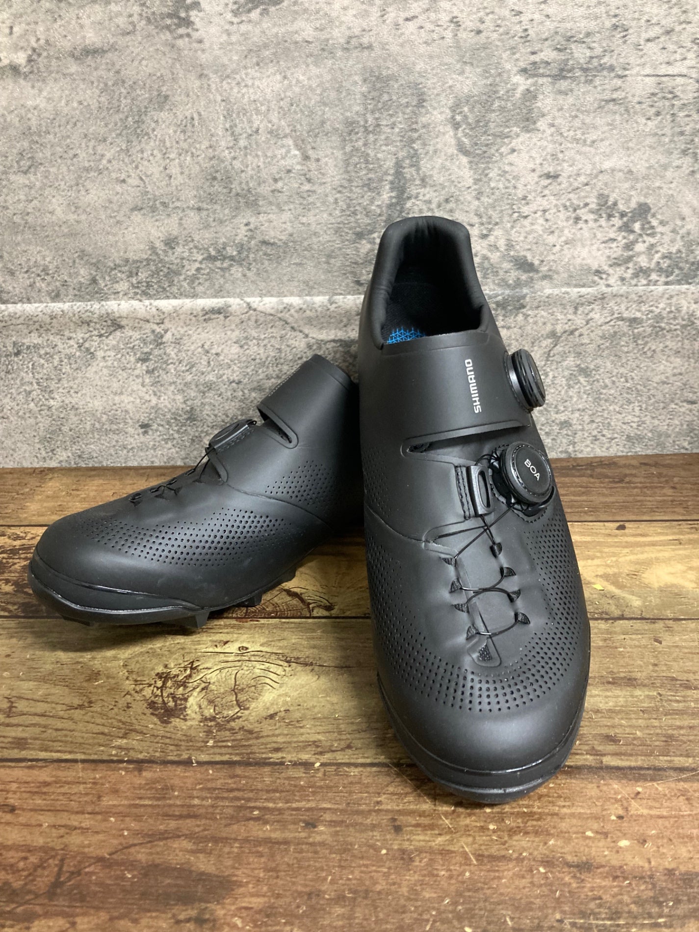 JY959 シマノ SHIMANO XC7 SHXC703M L01 E ビンディングシューズ EU43