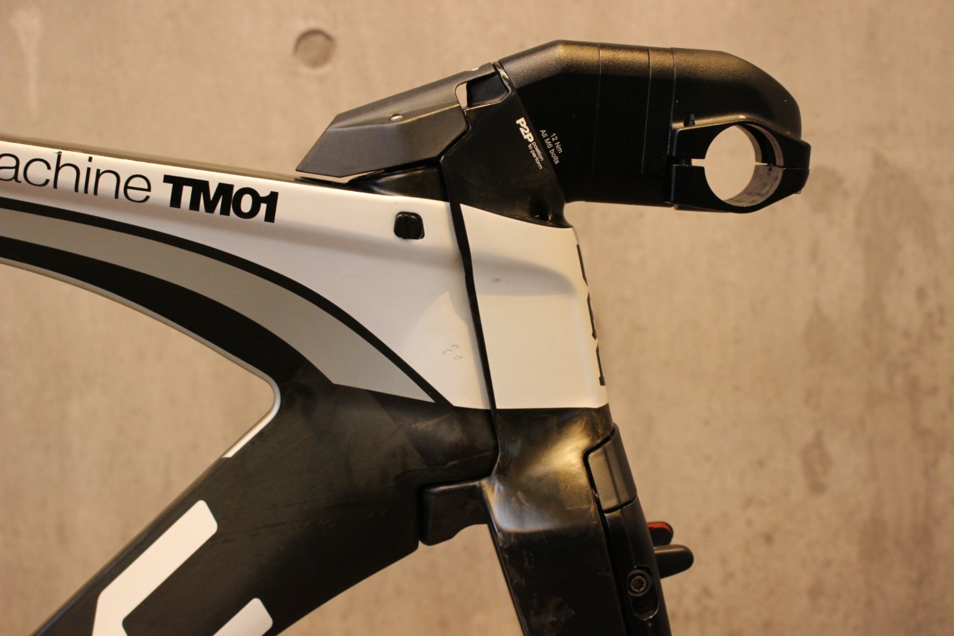 BMC タイムマシン TM01 TIMEMACHINE 2013 M-SHORTサイズ カーボン TT