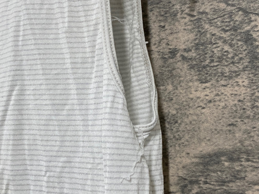 JO787 アソス ASSOS スキンレイヤー SKIN LAYER ノースリーブ 白 Mサイズ