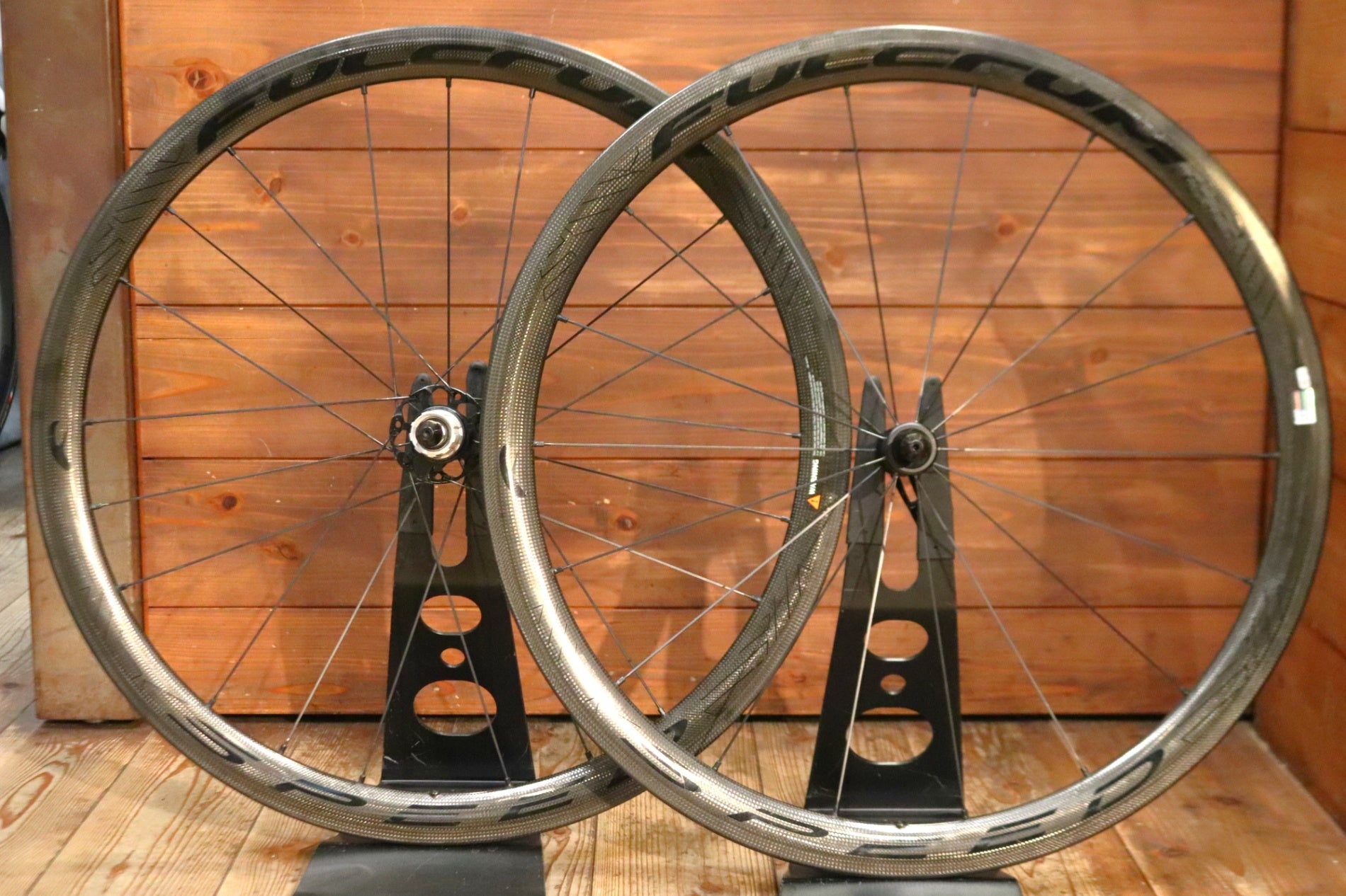 フルクラム FULCRUM スピード SPEED 40C カーボン クリンチャー