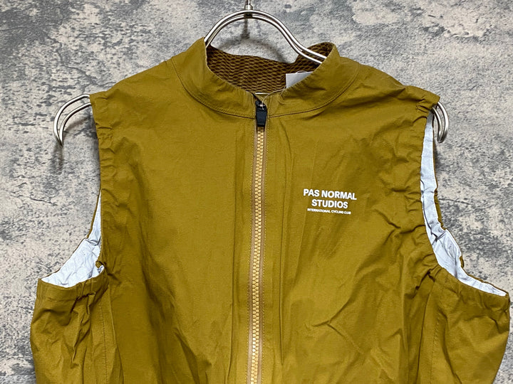 JV855 パスノーマルスタジオ PAS NORMAL STUDIO RAIN GILET ジレ サイクルベスト ブラウン XL