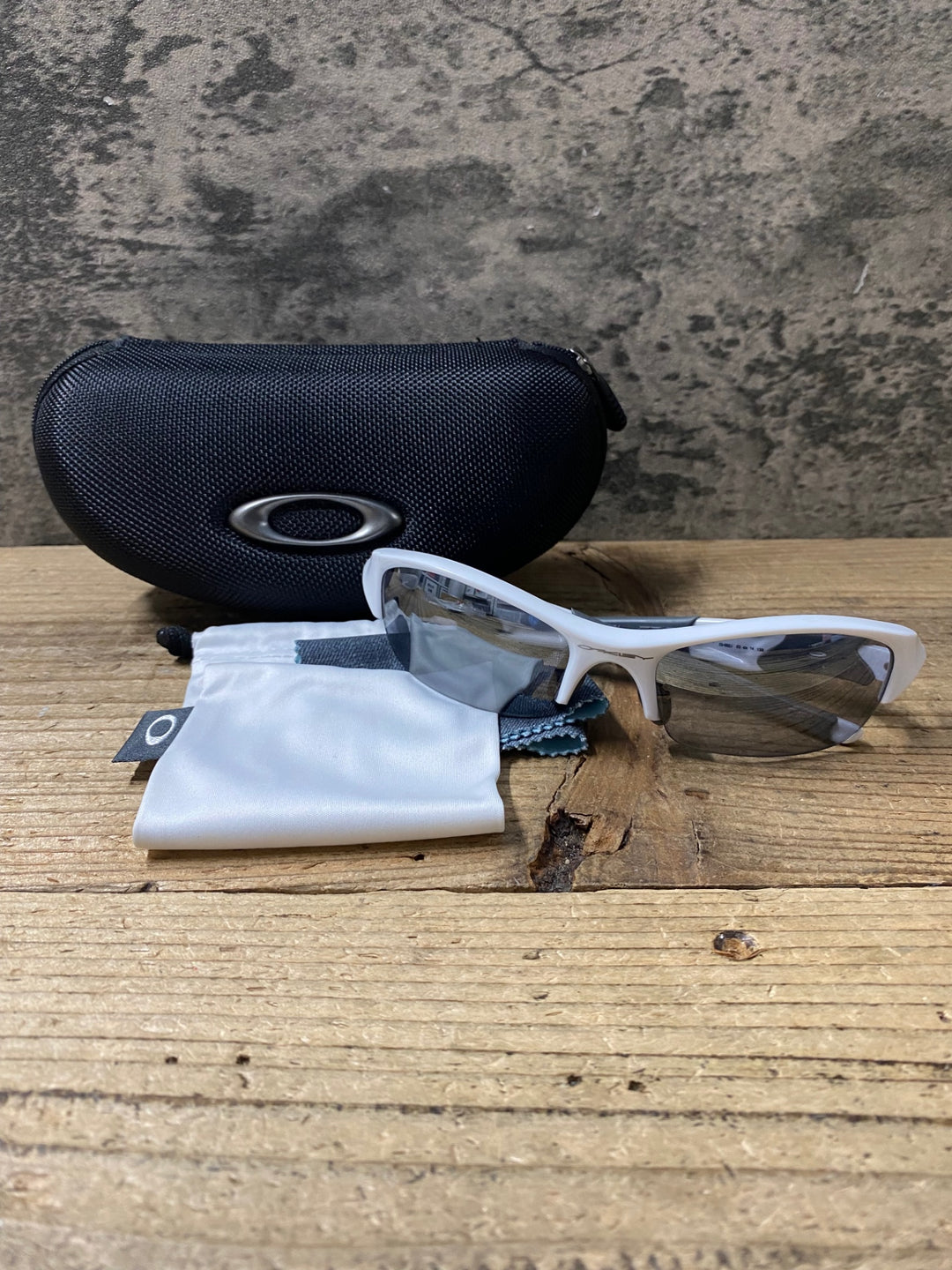 KN396 オークリー OAKLEY FLAK サングラス アイウェア 白