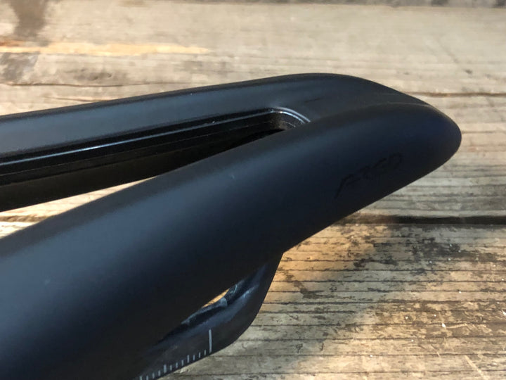 JU418 フィジーク fizik ヴェント VENTO ARGO R1 サドル 黒 カーボンレール 140mm