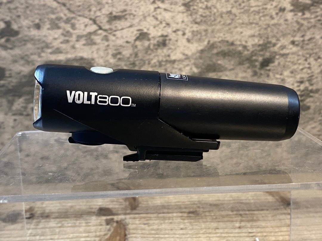 JG022 キャットアイ CATEYE VOLT 800 フロントライト 本体