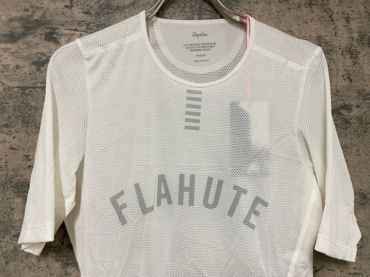 JY636 ラファ Rapha PRO TEAM BASE LAYER SHORT SLEEVE 半袖 ベースレイヤー 白 M メッシュ 未使用