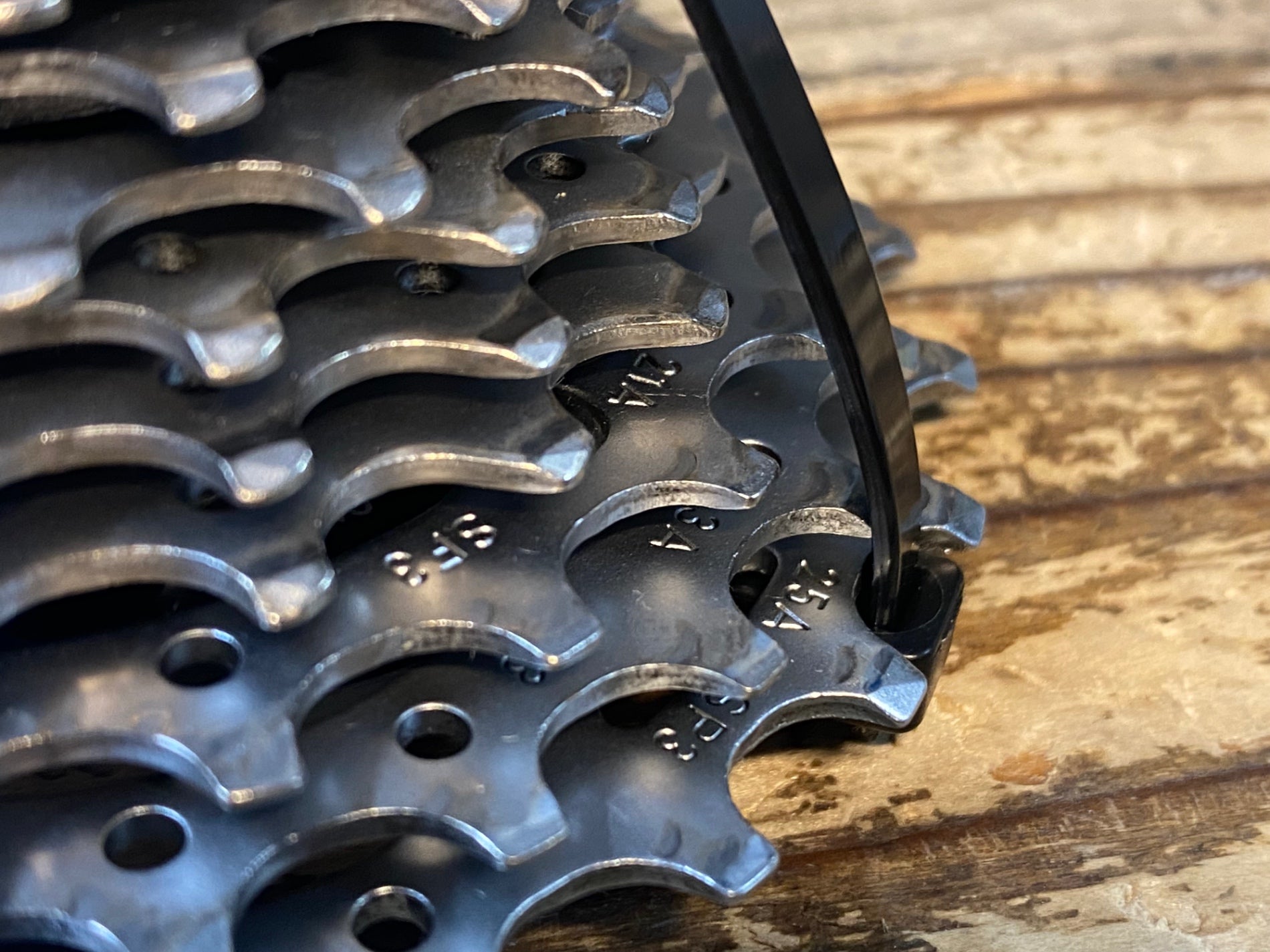 JW425 カンパニョーロ CAMPAGNOLO コーラス CHORUS スプロケット 12