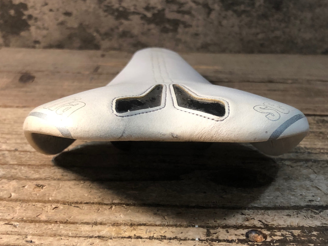 JU577 セライタリア selle italia SLR S1 サドル 白 134mm チタンレール