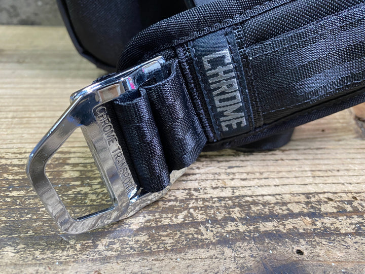 JK009 クローム CHROME カデット KADET ボディバッグ 黒