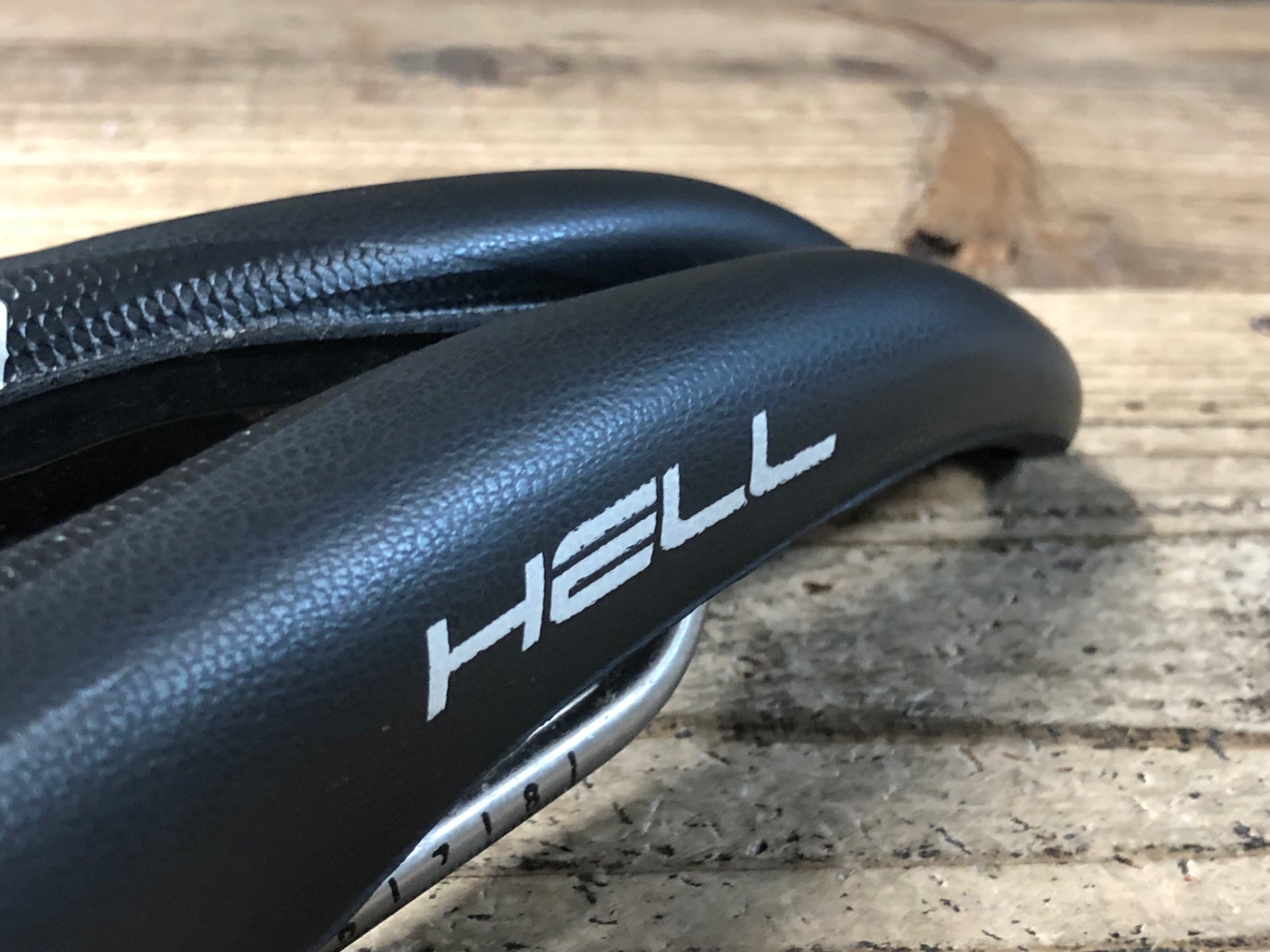 KB149 セラ SELLE SMP HELL サドル スチールレール – BICI AMORE