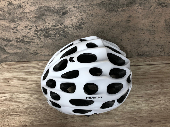 JV522 キャットライク catlike MIXINO ヘルメット 白 MD 55-57cm 2023/11製造
