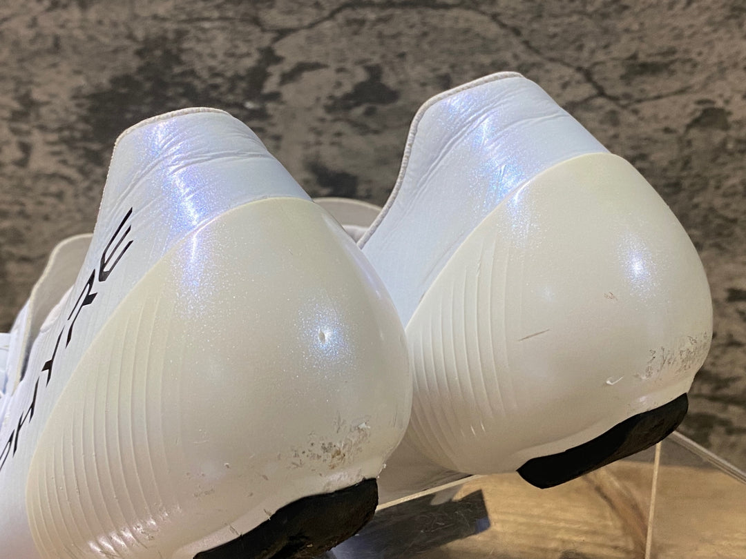 KJ716 シマノ SHIMANO S-PHYRE SH-RC903M W01 E ビンディングシューズ EU40.5 3穴 白