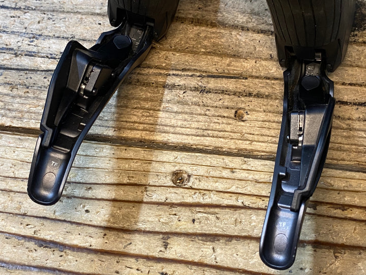 KR463 シマノ SHIMANO GRX ST-RX815 STIレバー Di2　動作確認済み