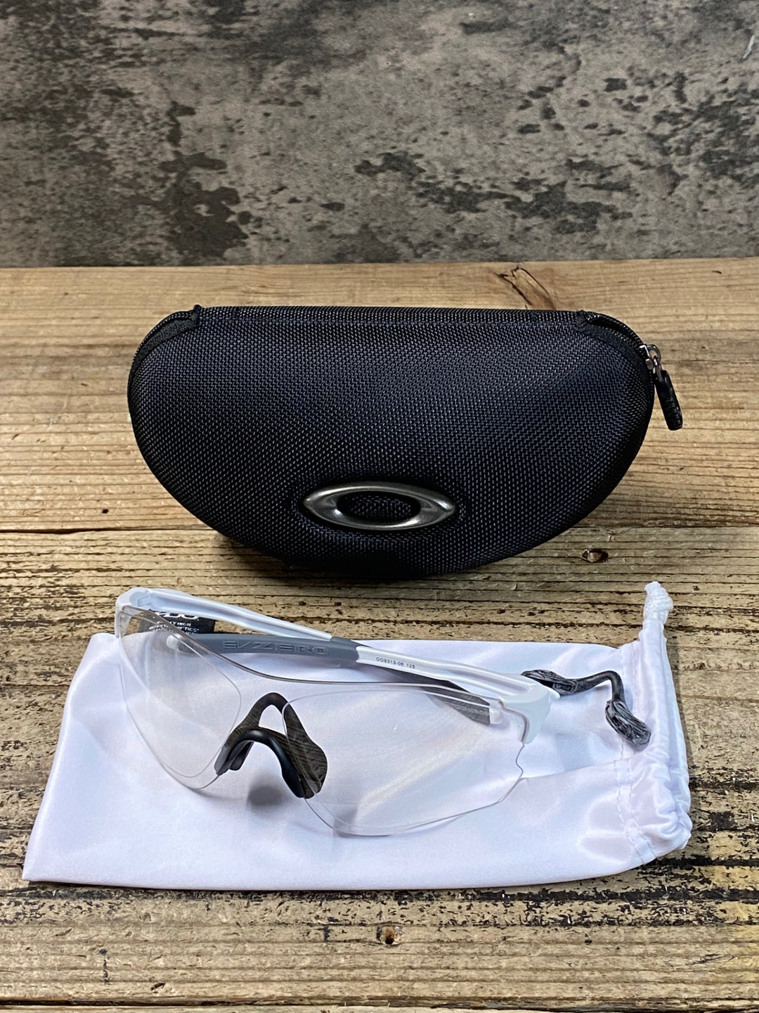 JW566 オークリー OAKLEY EVZERO PATH AF サングラス 調光レンズ 白