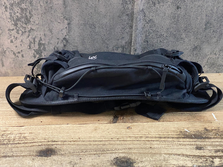 KD631 ラファ Rapha TRAL HIP PACK ウエストバッグ 黒