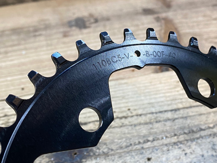 JX915 ウルフトゥース Wolf Tooth 楕円チェーンリング ナローワイド 40T BCD110