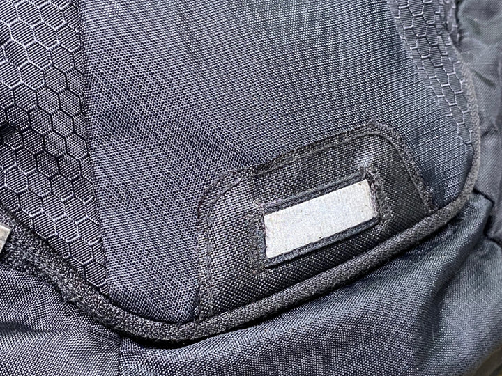 JG992 ドイター deuter RACE EXP AIR リュック バックパック 黒