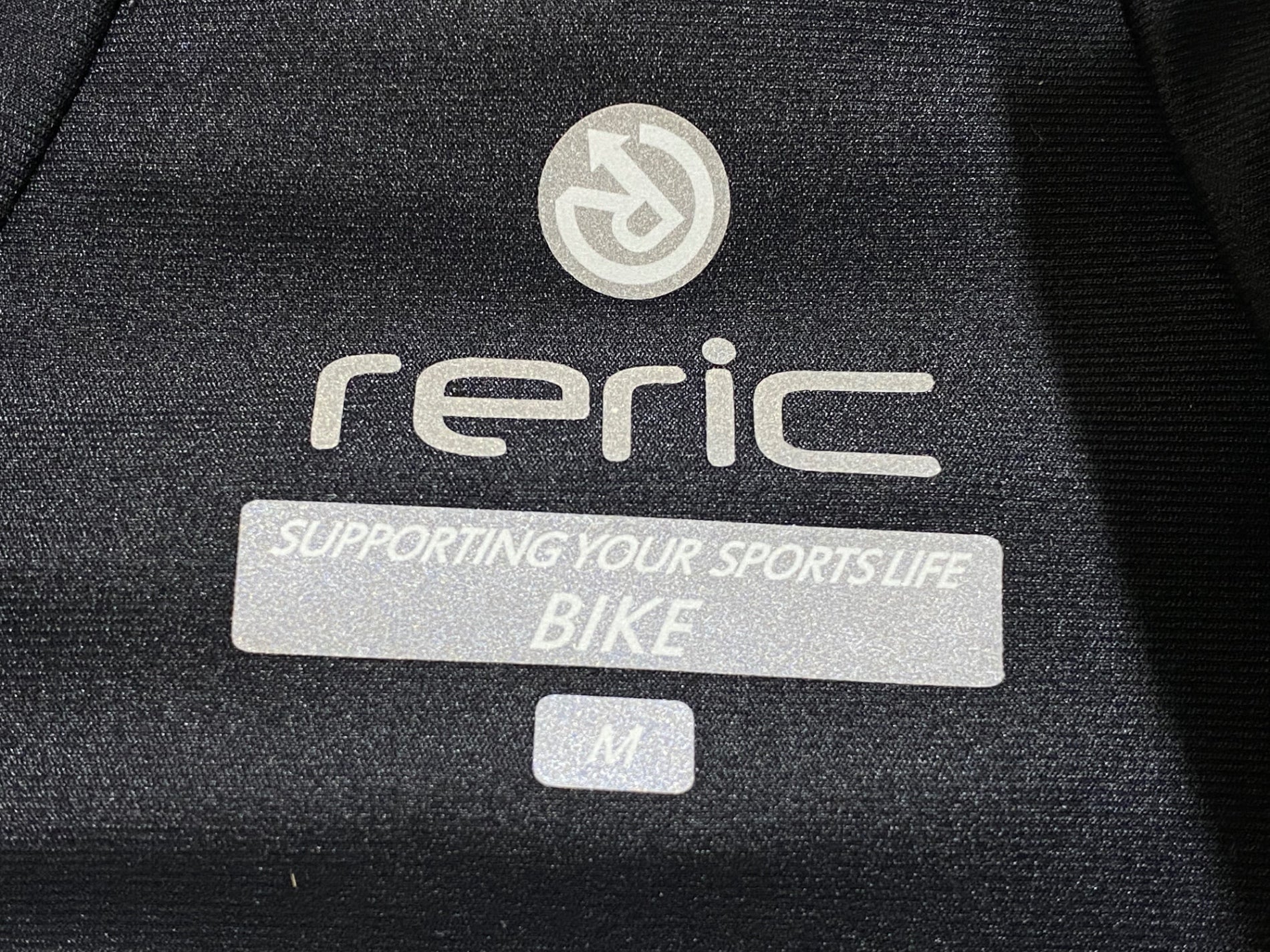 JS005 レリック reric 長袖 サイクルジャケット 黒 M 裏起毛 – BICI