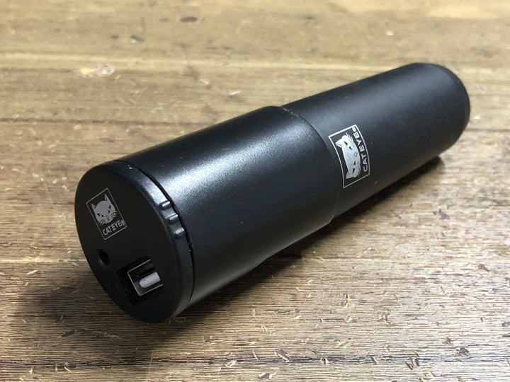 KB653 キャットアイ CAT EYE VOLT800 フロントライト 黒 点灯確認済み バッテリー付属