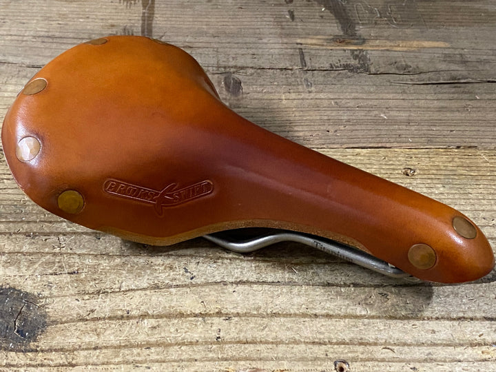 KE489 ブルックス BROOKS スウィフト チタニウム SWIFT TITANIUM レザーサドル ブラウン チタンレール
