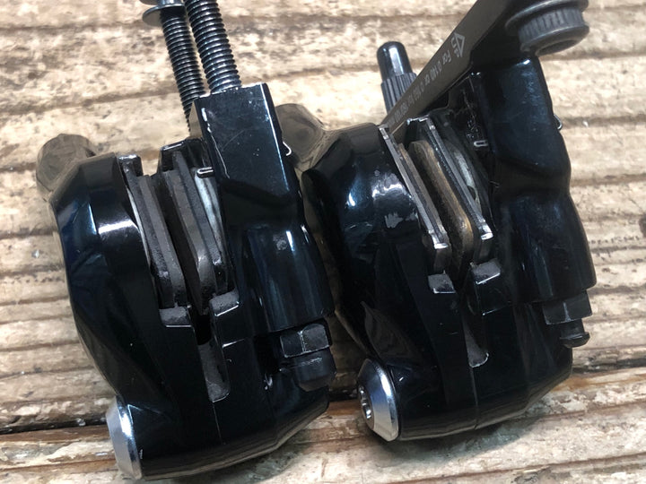 JA963 シマノ SHIMANO 105 BR-R7070 油圧 ブレーキキャリパー 前後セット