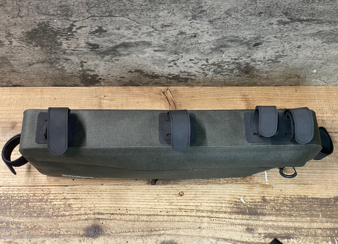 JU173 ブルックス BROOKS SCAPE FRAME BAG フレームバッグ