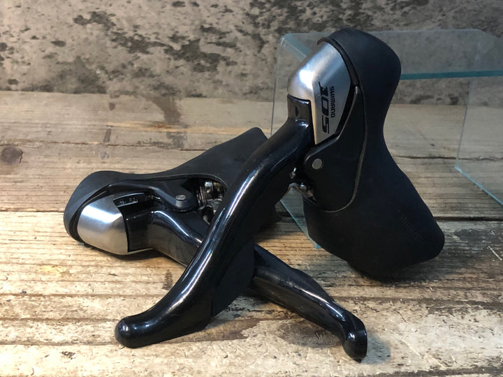 JU238 シマノ SHIMANO 105 ST-5700 STIレバー 左右セット 2×10S 黒