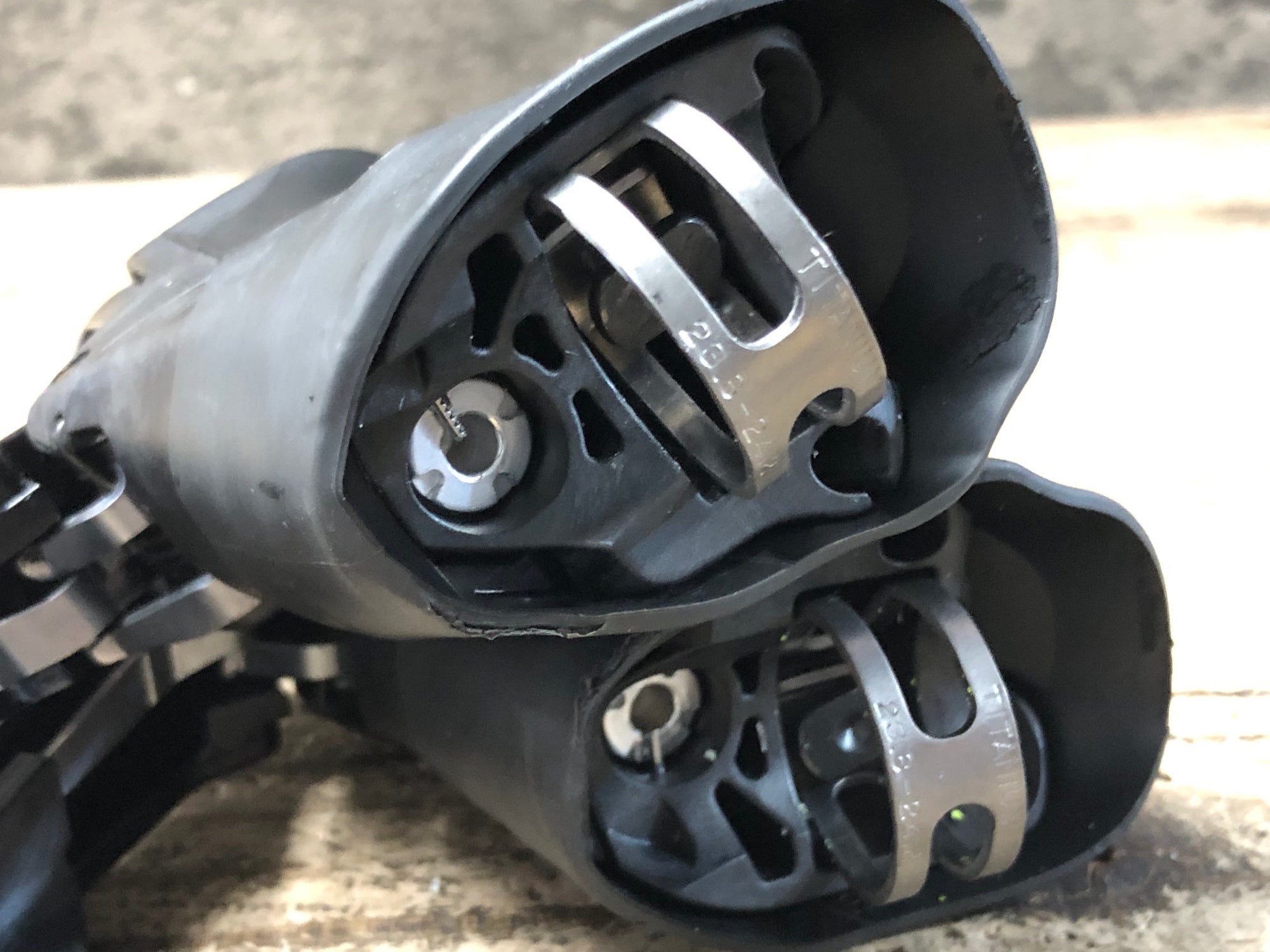 KB282 シマノ SHIMANO デュラエース DURA-ACE ST-9001 STIレバー 2x11S