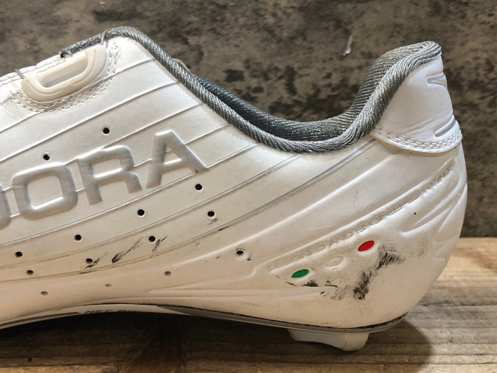 JY595 ディアドラ DIADORA VORTEX PRO ビンディングシューズ BOA 3穴 白 EU42.5