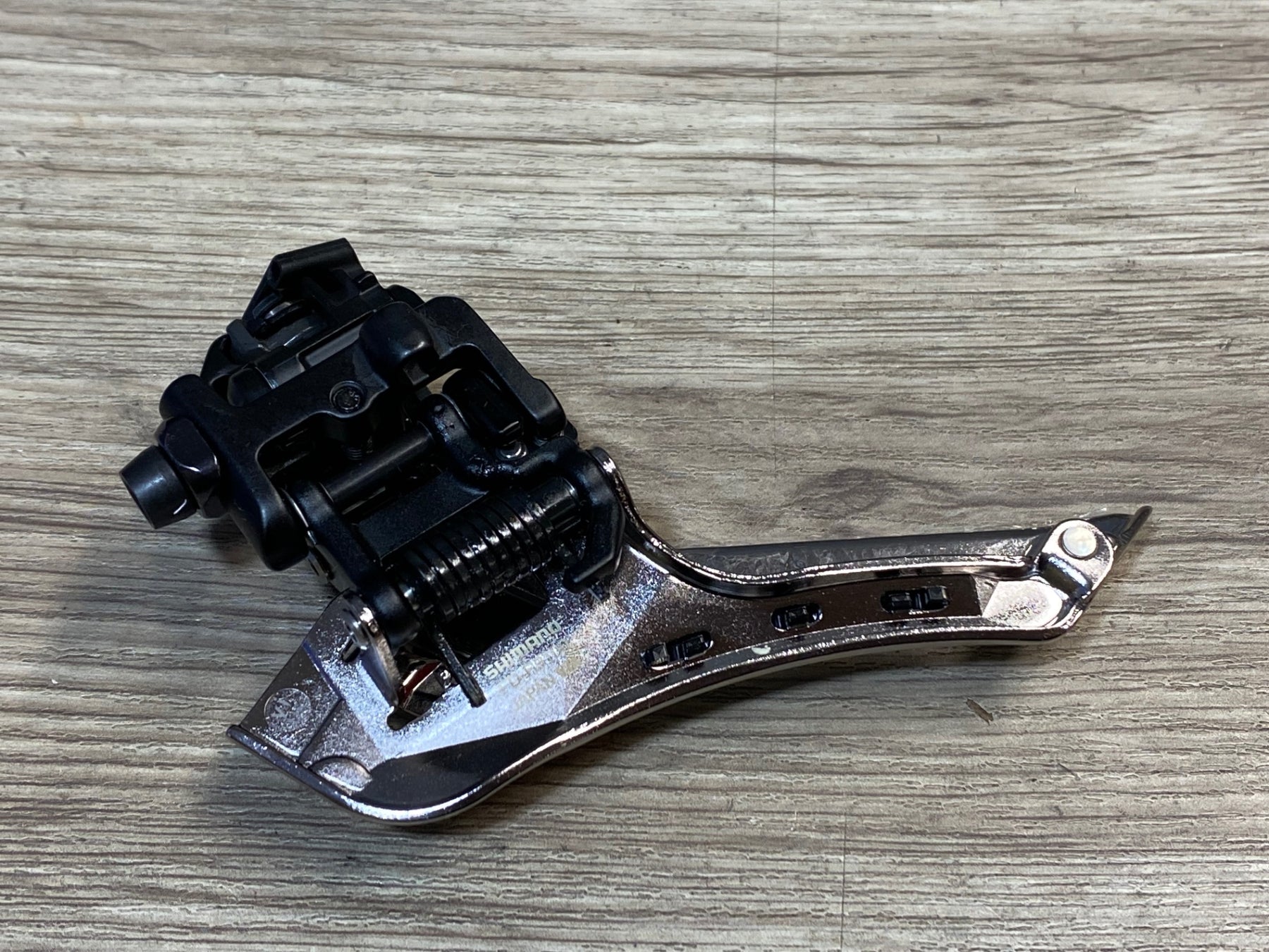 JS828 シマノ SHIMANO デュラエース DURA-ACE FD-R9100 フロント