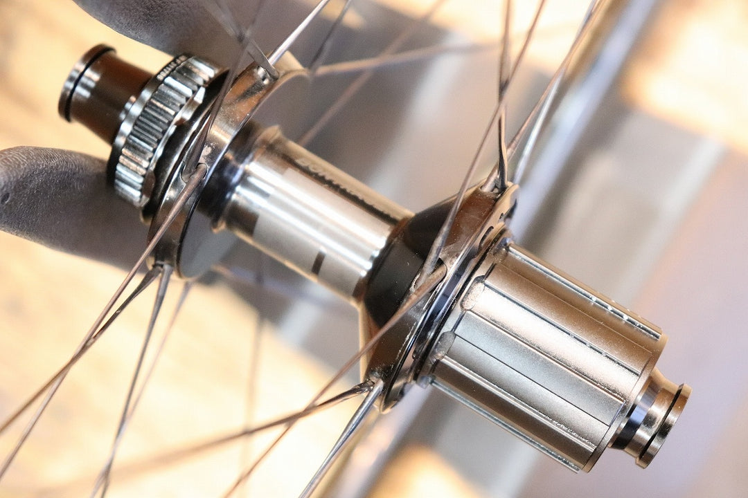 ボントレガー BONTRAGER アイオロス AEOLUS RSL 37 カーボン チューブレスレディ ホイールセット シマノ 11S/12S 【芦屋店】