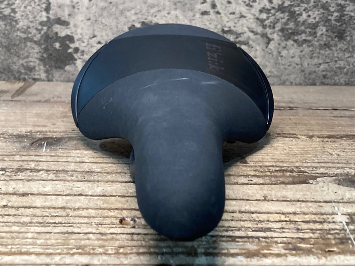 JH351 フィジーク fizik アリアンテ ALIANTE R1 レギュラー サドル 黒 カーボンレール