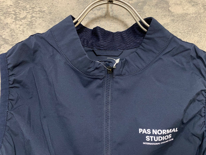 JY503 パスノーマルスタジオ PAS NORMAL STUDIOS Mechanism Stow Away Gilet ジレ サイクルベスト ネイビー M