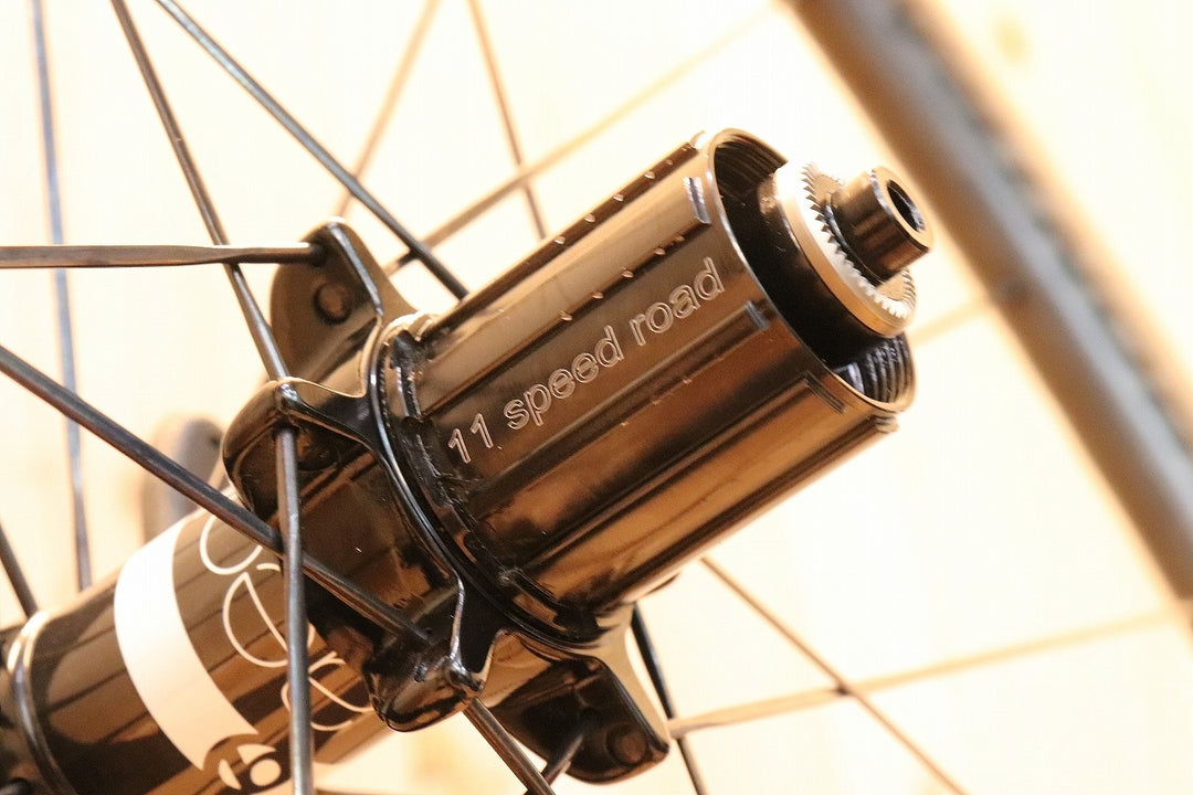 ボントレガー BONTRAGER アイオロス AEOLUS 3 カーボン チューブラー ホイールセット シマノ 11S/12S 【芦屋店】