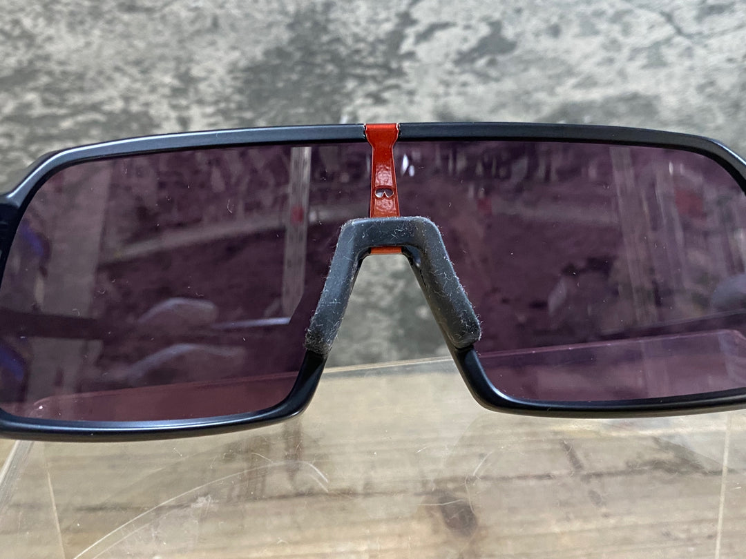 KA194 オークリー OAKLEY スートロ SUTRO サングラス アイウェア 黒 PRIZM ※レンズスレ