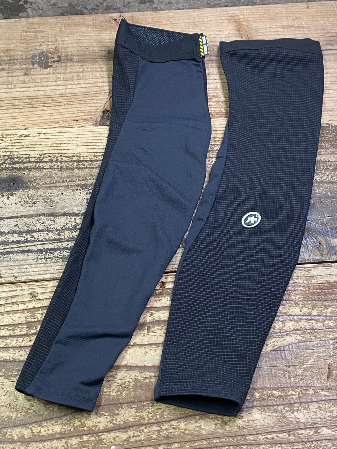 JL104 アソス assos アームカバー 黒 サイズ1