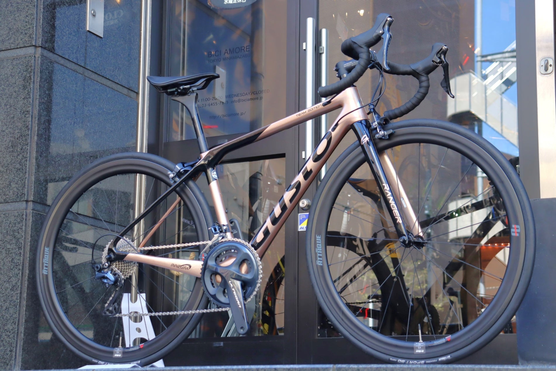 グスト GUSTO レンジャー RANGER PRO ULTRA 2023年モデル Sサイズ アルテグラ R8000 11S カーボン ロー –  BICI AMORE ONLINE STORE