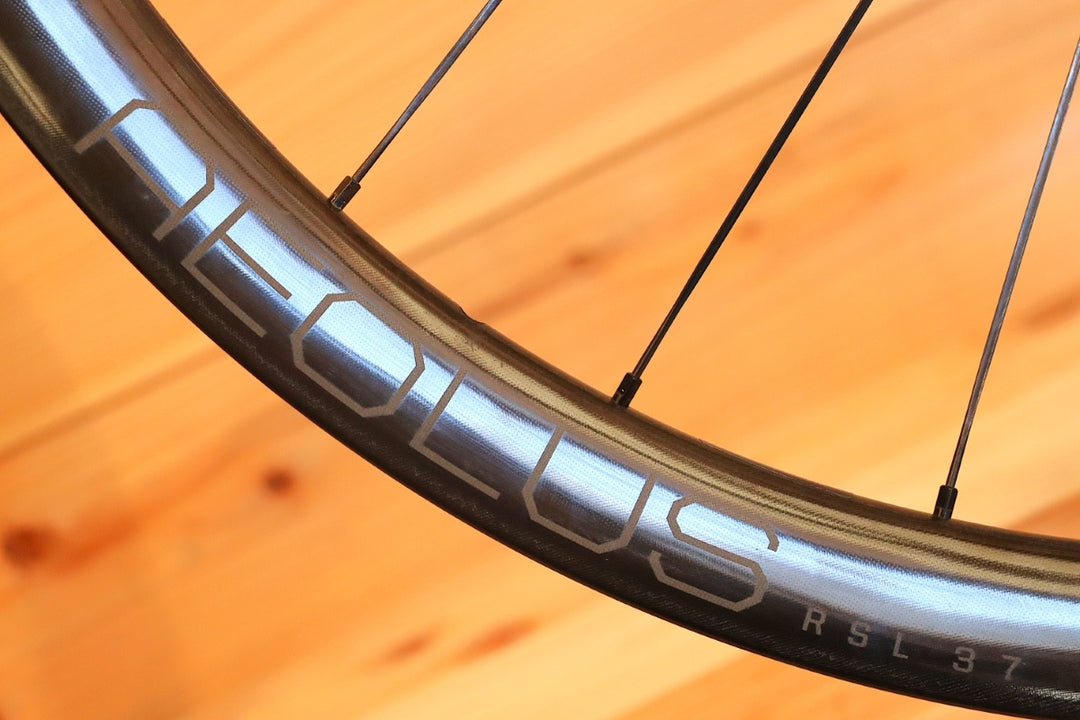 ボントレガー BONTRAGER アイオロス AEOLUS RSL 37 TLR カーボン チューブレス ホイールセット シマノ12S/11S 21C 【千葉店】