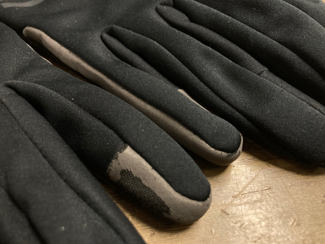 KD617 ラファ Rapha PRO TEAM WINTER GLOVES 長指 ウィンターグローブ 黒 サイズ不明 裏起毛