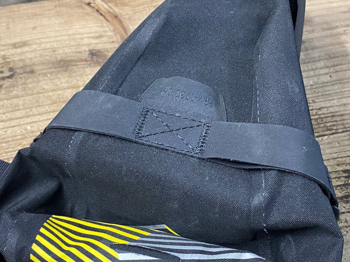 KE213 アピデュラ APIDURA RACING SADDLE サドルバッグ 5L