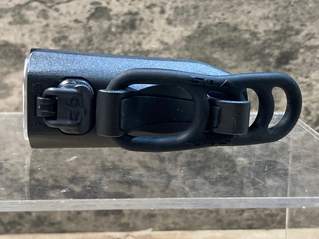 JT164 レザイン LEZYNE KTV PRO 300 フロントライト 黒 点灯確認済