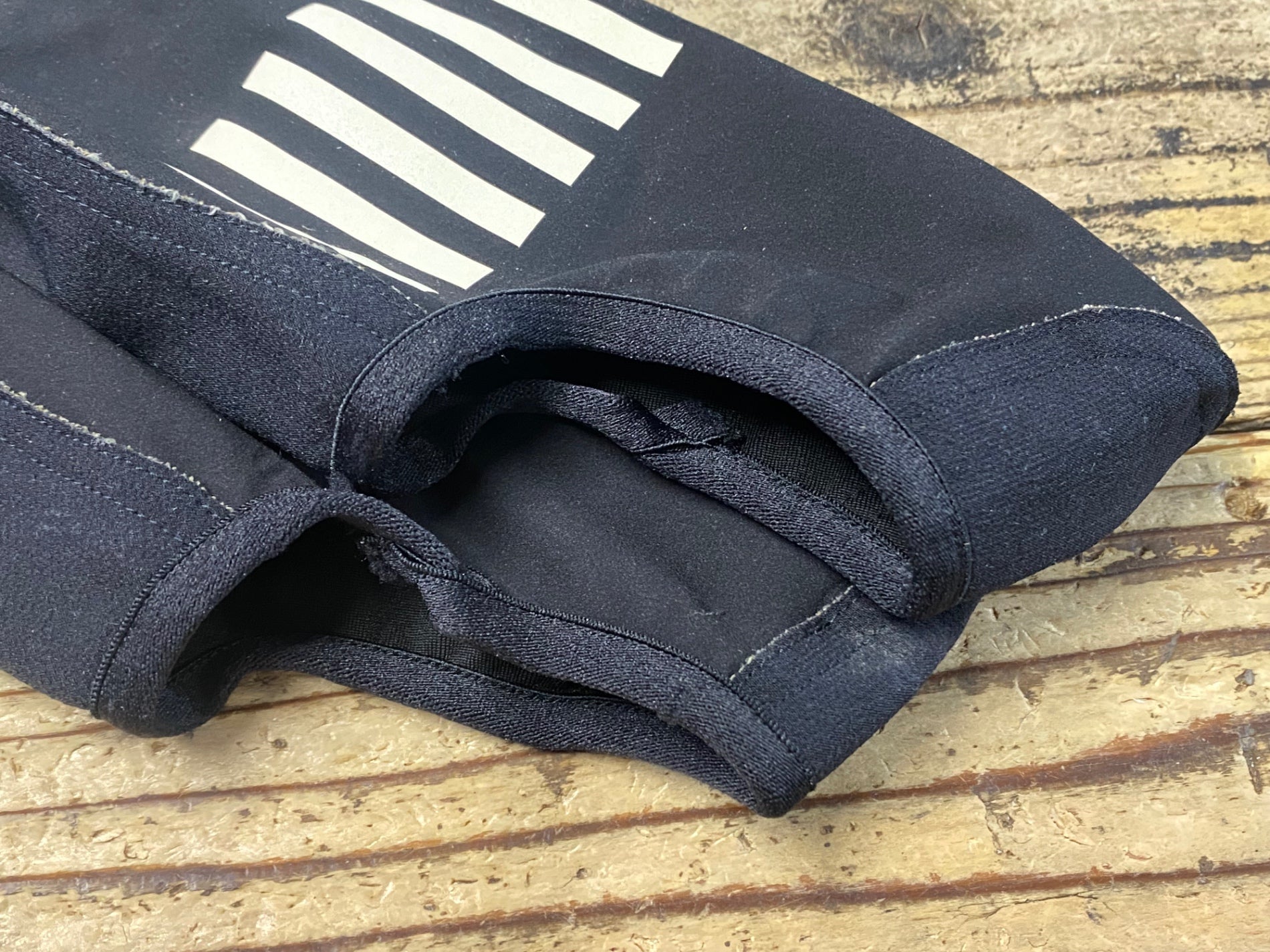 KB339 ラファ Rapha PRO TEAM OVERSHOES シューズカバー 黒 M – BICI