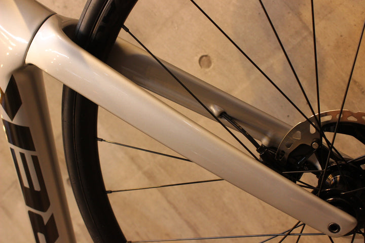 トレック TREK エモンダ EMONDA SL5 DISC 2021 54サイズ シマノ 105 R7170 Di2 12s カーボン ロードバイク【名古屋店】