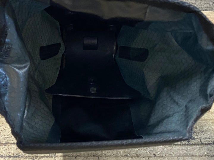 KE812 オルトリーブ ORTLIEB サドルバッグ 黒 グレー