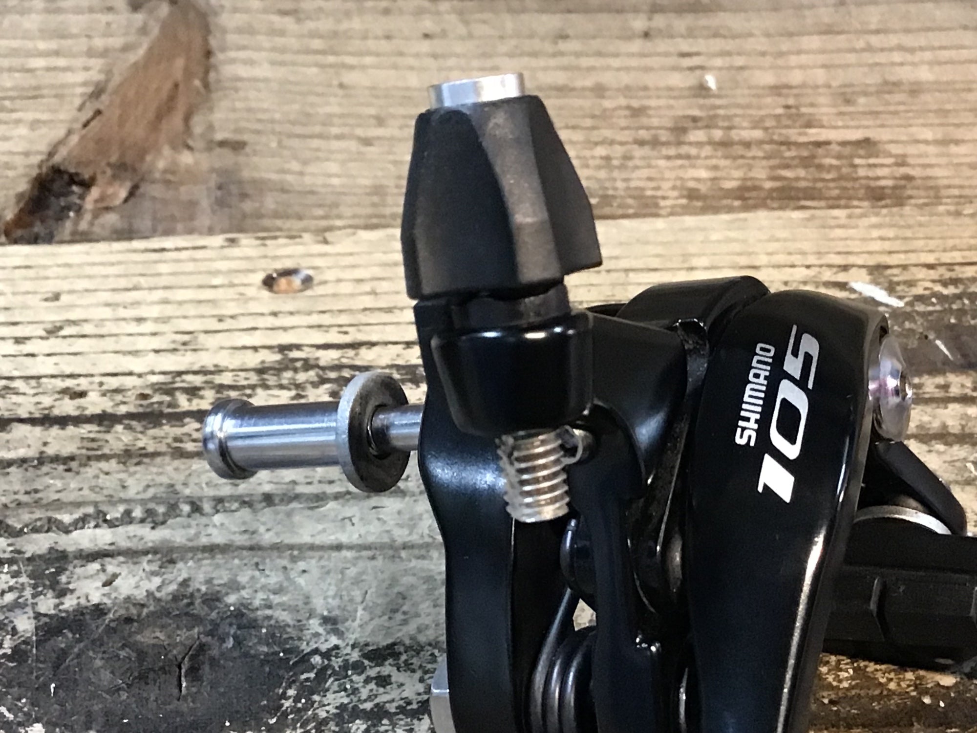IW518 シマノ SHIMANO 105 BR-5800 BR-5810R ブレーキキャリパー 前後