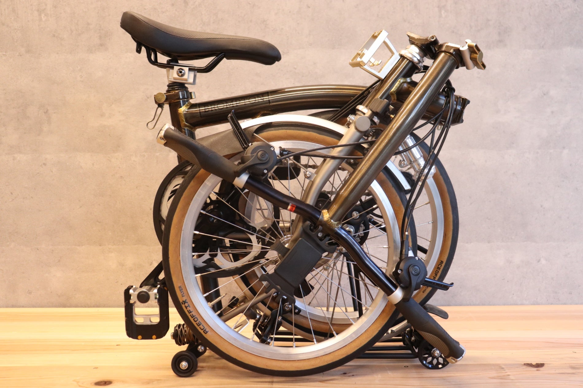 ブロンプトン BROMPTON S6R ブラックラッカー 2021モデル Black