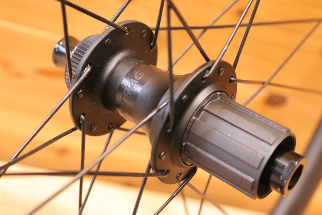 ボントレガー BONTRAGER アイオロス AEOLUS ELITE 35 TLR DISC シマノ 11S/12S 21C カーボン チューブレスレディ ロードバイク ホイールセット 【広島店】