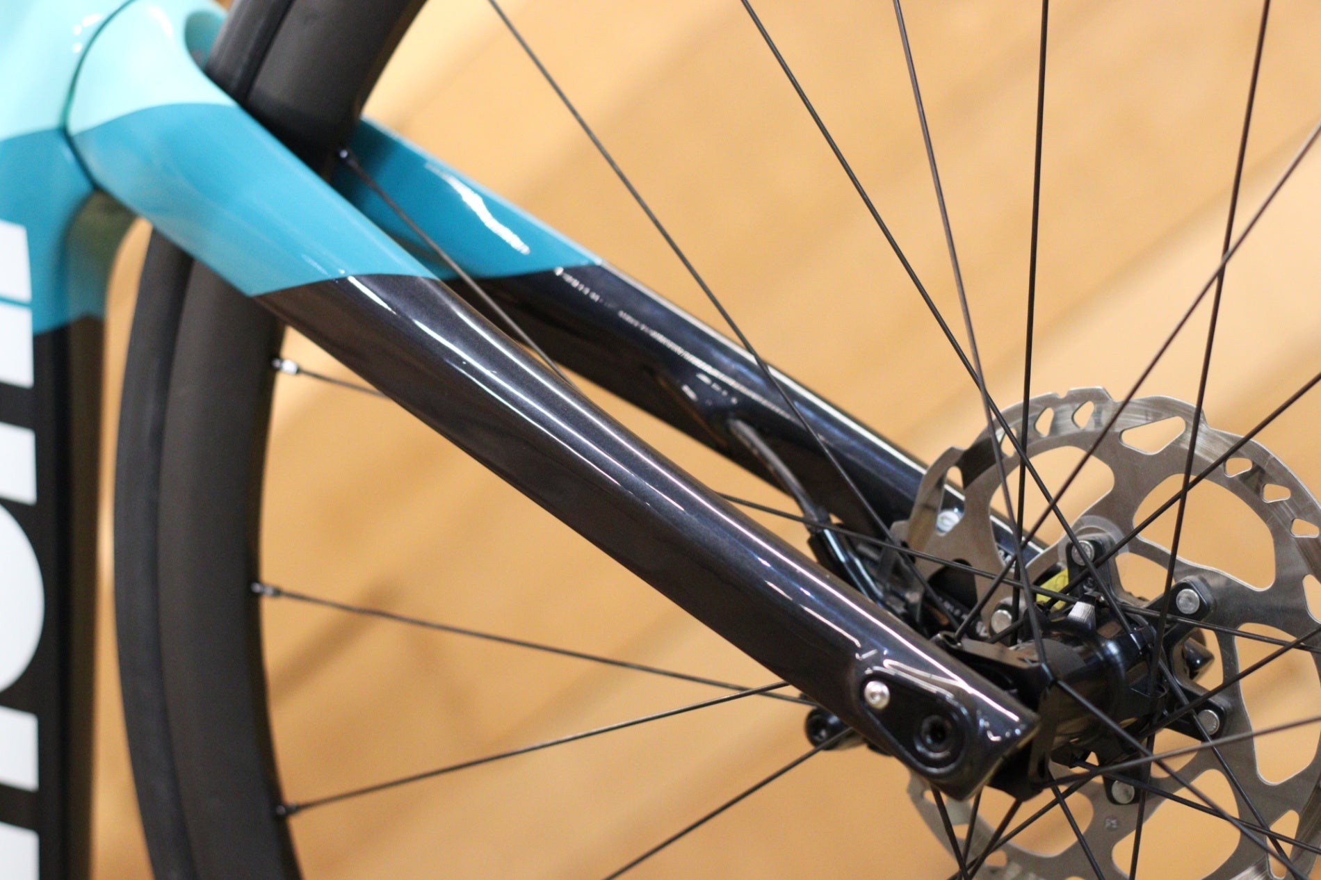 ビアンキ BIANCHI オルトレ OLTRE XR3 DISC 2022 47サイズ 105 R7170